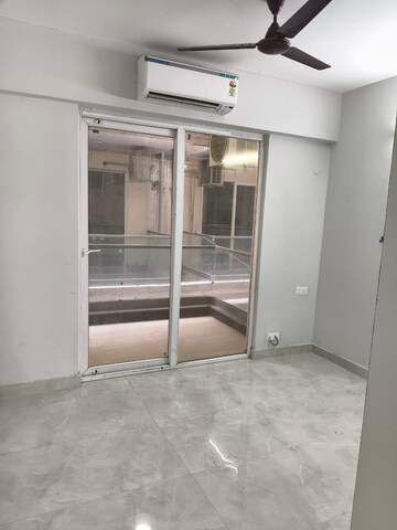 Room in 3 BHK Apartment at SS Mayfield Gardens, Sector 51 – for Rent