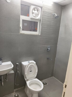 Bathroom in 3 BHK Apartment at SS Mayfield Gardens, Sector 51 – for Rent