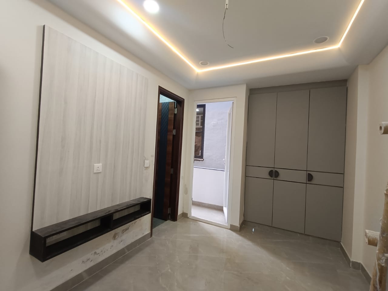 2 BHK Builder Floor For Sale in C Block Janakpuri 