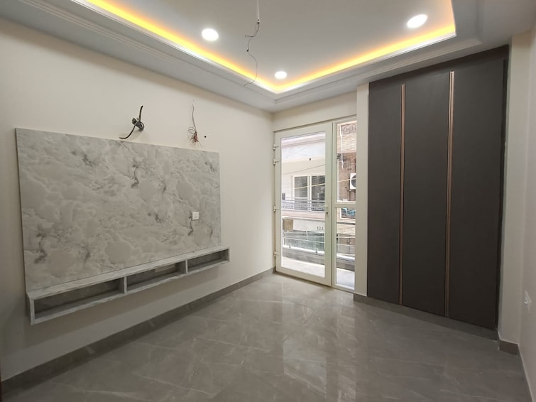 Room, janakpuri 2 Bedroom 900 Sq.Ft. Builder Floor In Janakpuri Delhi 9602142