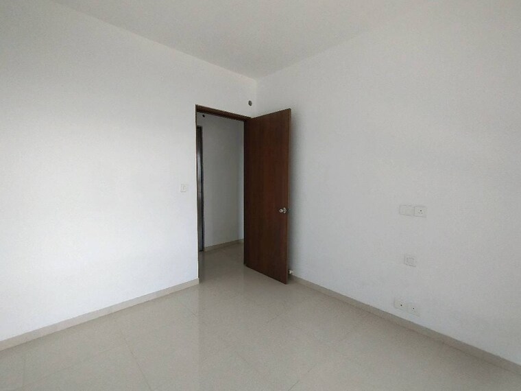 Room, kalpataru-immensa-d 2 Bedroom 663 Sq.Ft. Apartment In Kolshet Road Thane 9602134