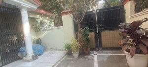 4 BHK Apartment – Entrance View at Vasant Kunj - for Rent