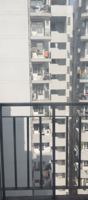 2 BHK Apartment For Rent in Signature Global Signum 107, Sector 107