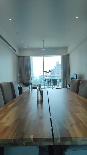 Room in 3 BHK Apartment at Avighna One Avighna Park, Lower Parel – for Rent