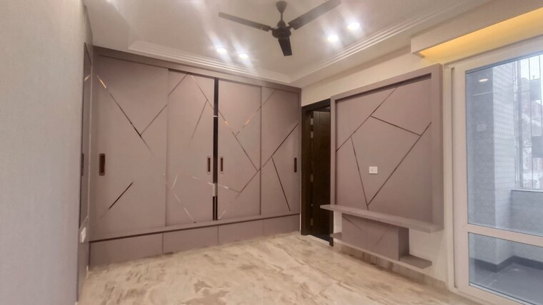 Room, janakpuri 4 Bedroom 225 Sq.Yd. Builder Floor In Janakpuri Delhi 9602209