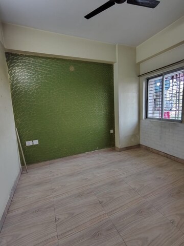 Room in 2 BHK Apartment at Sawkuchi – for Rent