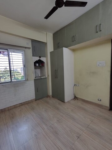 Room in 2 BHK Apartment at Sawkuchi – for Rent