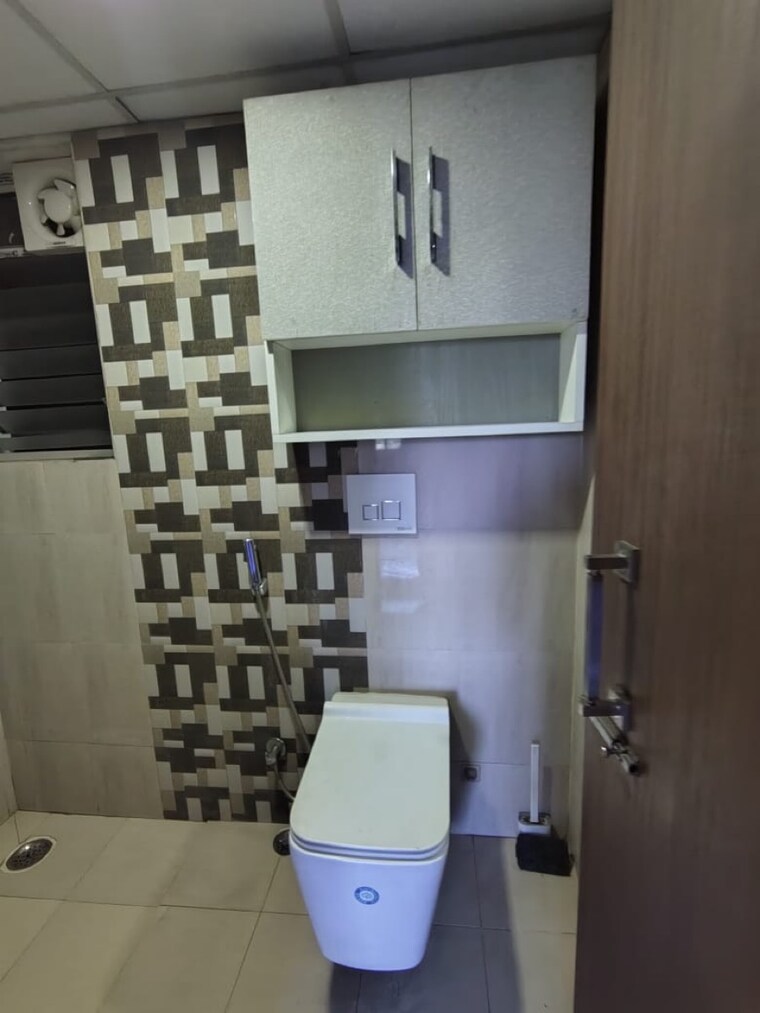 Bathroom, sawkuchi 2 Bedroom 861 Sq.Ft. Apartment In Sawkuchi Guwahati 9602159
