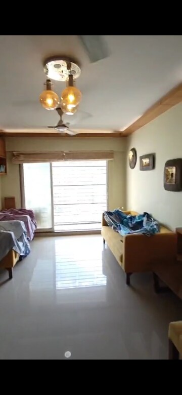 Living Room in 3 BHK Apartment at Andheri West – for Rent