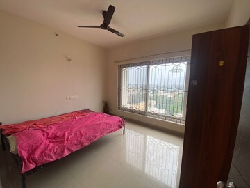 Room in 3 BHK Apartment at Nagarjuna Aster Park, Yelahanka New Town – for Rent