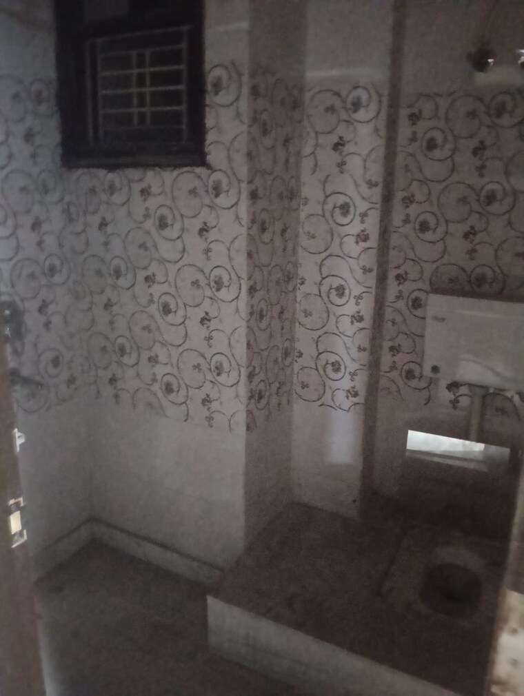 Bathroom, burari 3.5 Bedroom 90 Sq.Yd. Builder Floor In Burari Delhi 9602236