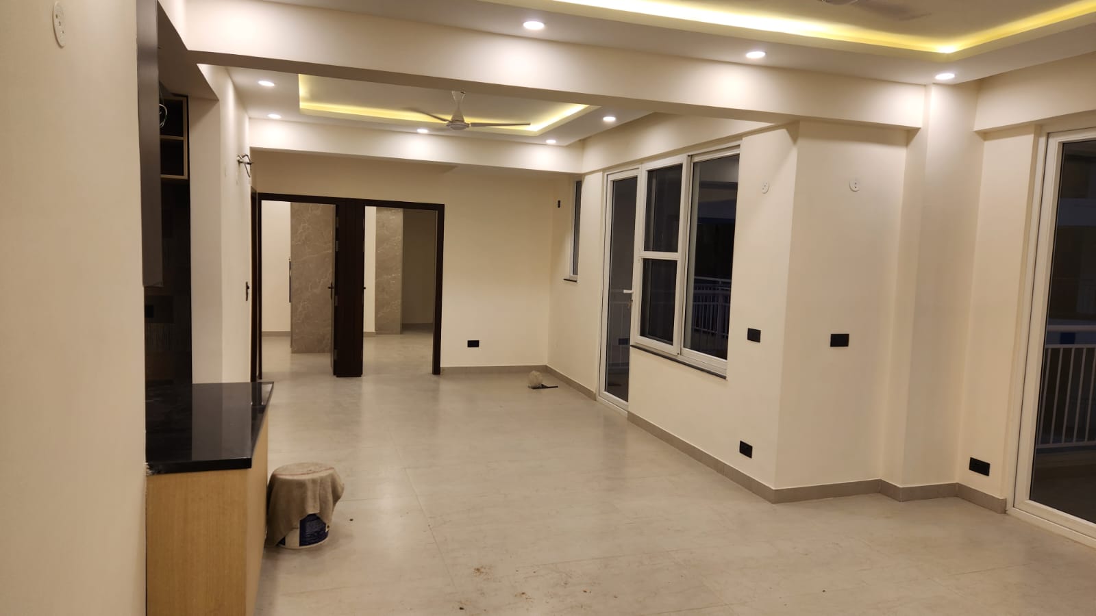 3 BHK + Servant Room Apartment For Rent in Ram Shanti Apartment