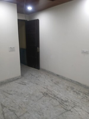 Room in 3.5 BHK Builder Floor at Burari – for Rent
