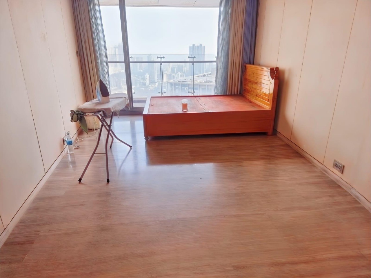 3 BHK + Pooja Room Apartment For Rent in Lodha World Crest