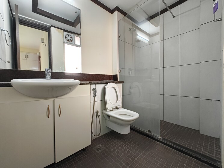 Attached Bathroom, anant-raj-the-estate-floors 3.5 Bedroom 1875 Sq.Ft. Apartment In Sector 63a Gurgaon 9602373