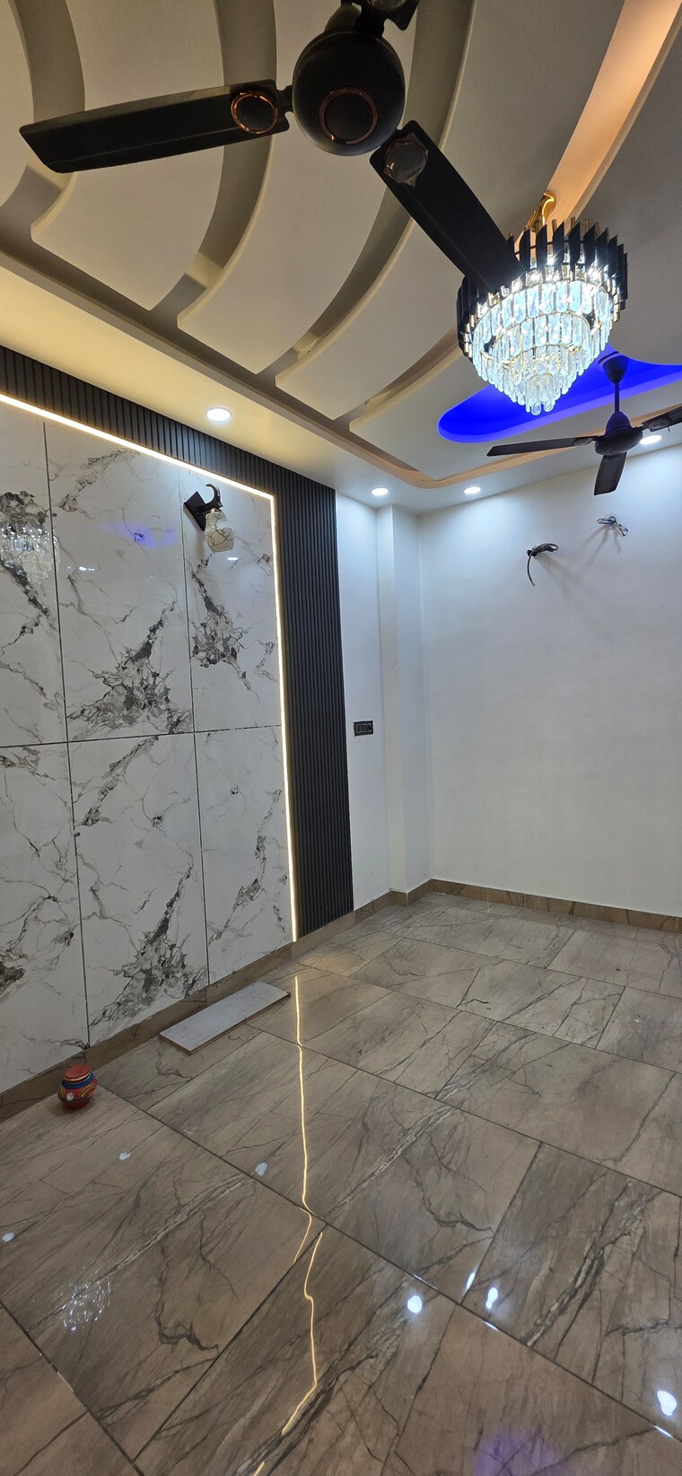 Room, vishwas park 2 Bedroom 60 Sq.Yd. Builder Floor In Vishwas Park Delhi 9602370