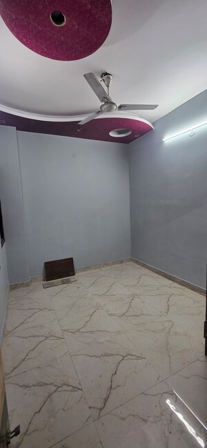 2 BHK Builder Floor For Rent in Uttam Nagar