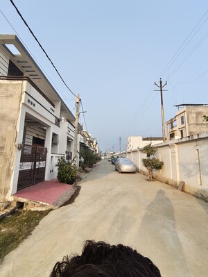  Plot – Exterior View View at Jankipuram Extension - for Sale