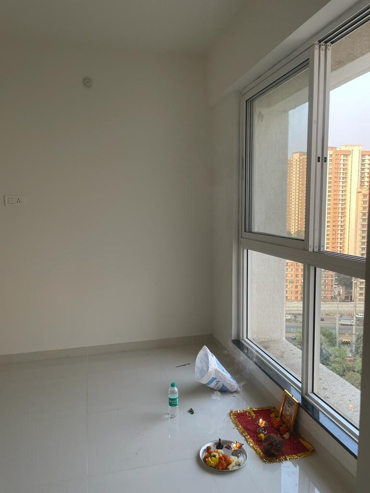Room, godrej-emerald 2 Bedroom 670 Sq.Ft. Apartment In Ghodbunder Road Thane 9602460