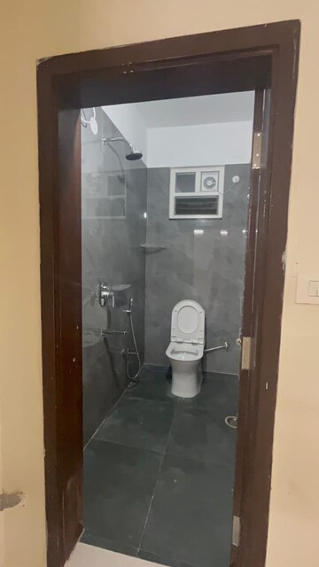 Bathroom in 3 BHK Builder Floor at SM Homes Kondapur, Kondapur – for Rent