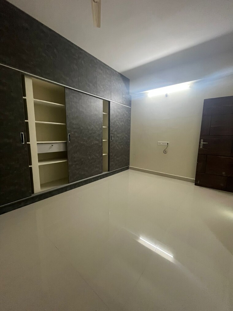 Room, sm-homes-kondapur 3 Bedroom 1500 Sq.Ft. Builder Floor In Kondapur Hyderabad 9602490