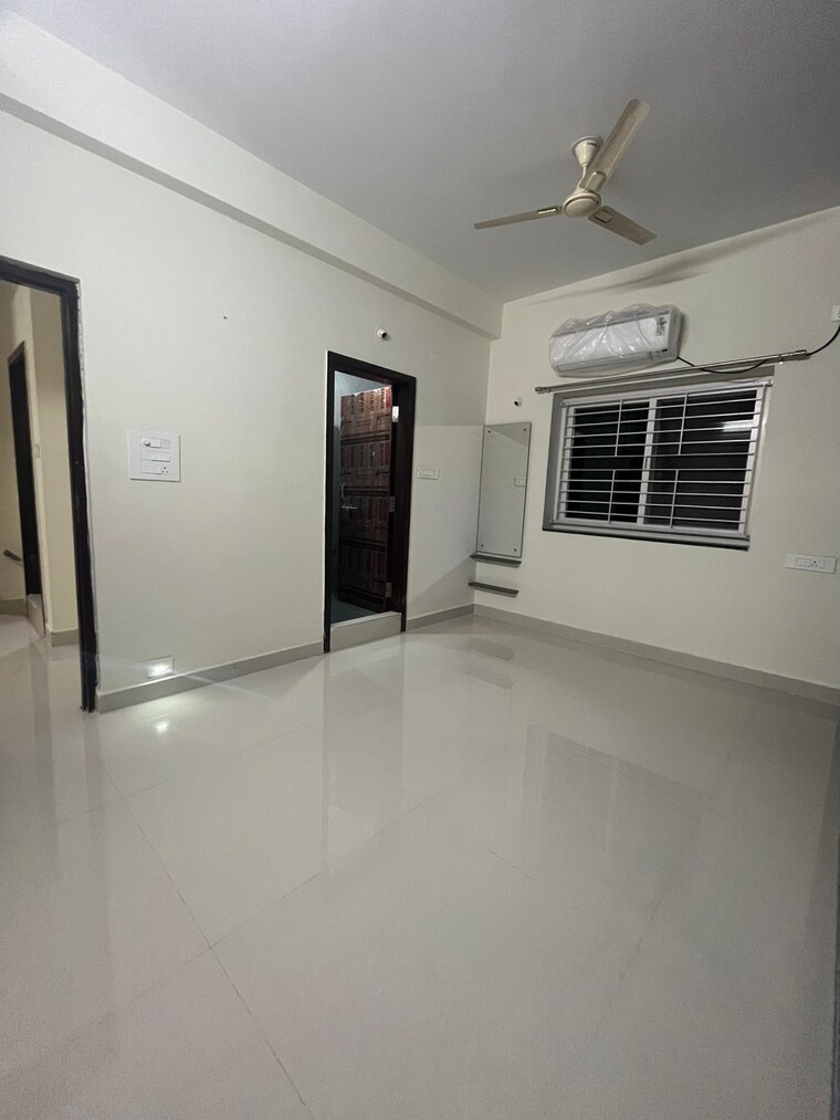 Room, sm-homes-kondapur 3 Bedroom 1500 Sq.Ft. Builder Floor In Kondapur Hyderabad 9602490