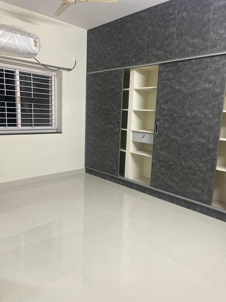 Room, sm-homes-kondapur 3 Bedroom 1500 Sq.Ft. Builder Floor In Kondapur Hyderabad 9602490