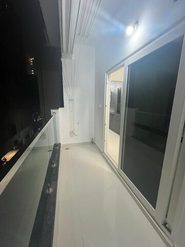 Building Lobby in 3 BHK Builder Floor at SM Homes Kondapur, Kondapur – for Rent