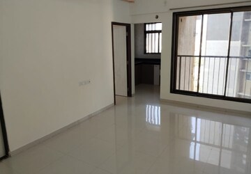 Room in 1 BHK Apartment at Chandak Nishchay Wing B, Borivali East – for Rent