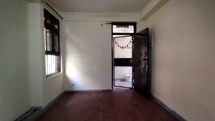 Room, sarita vihar 1 Bedroom 516 Sq.Ft. Apartment In Sarita Vihar Delhi 9602484