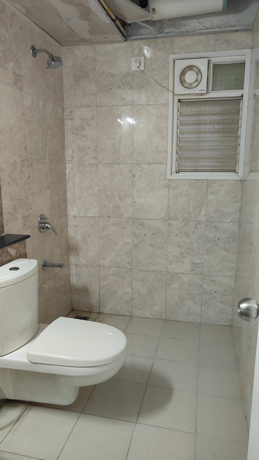 Bathroom, mantri-webcity 2 Bedroom 1155 Sq.Ft. Apartment In Hennur Bangalore 9602500