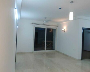 Room in 2 BHK Apartment at Mantri Webcity, Hennur – for Rent