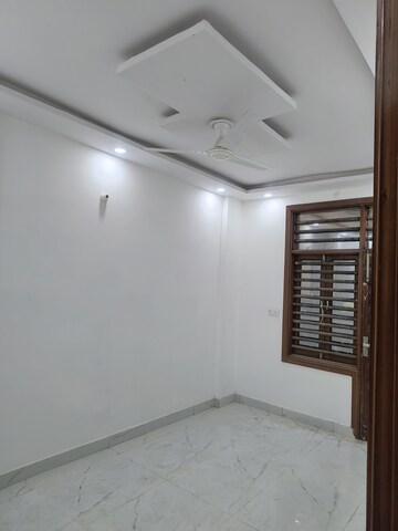 3 BHK Builder Floor For Sale in Dwarka Mor