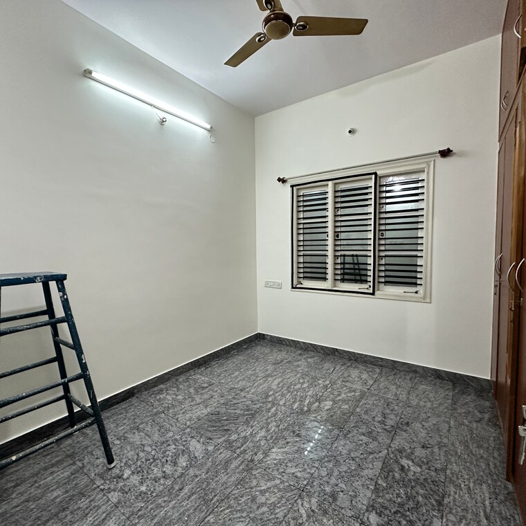Room, banashankari 3rd stage 2 Bedroom 1200 Sq.Ft. Builder Floor In Banashankari 3rd Stage Bangalore 9602545