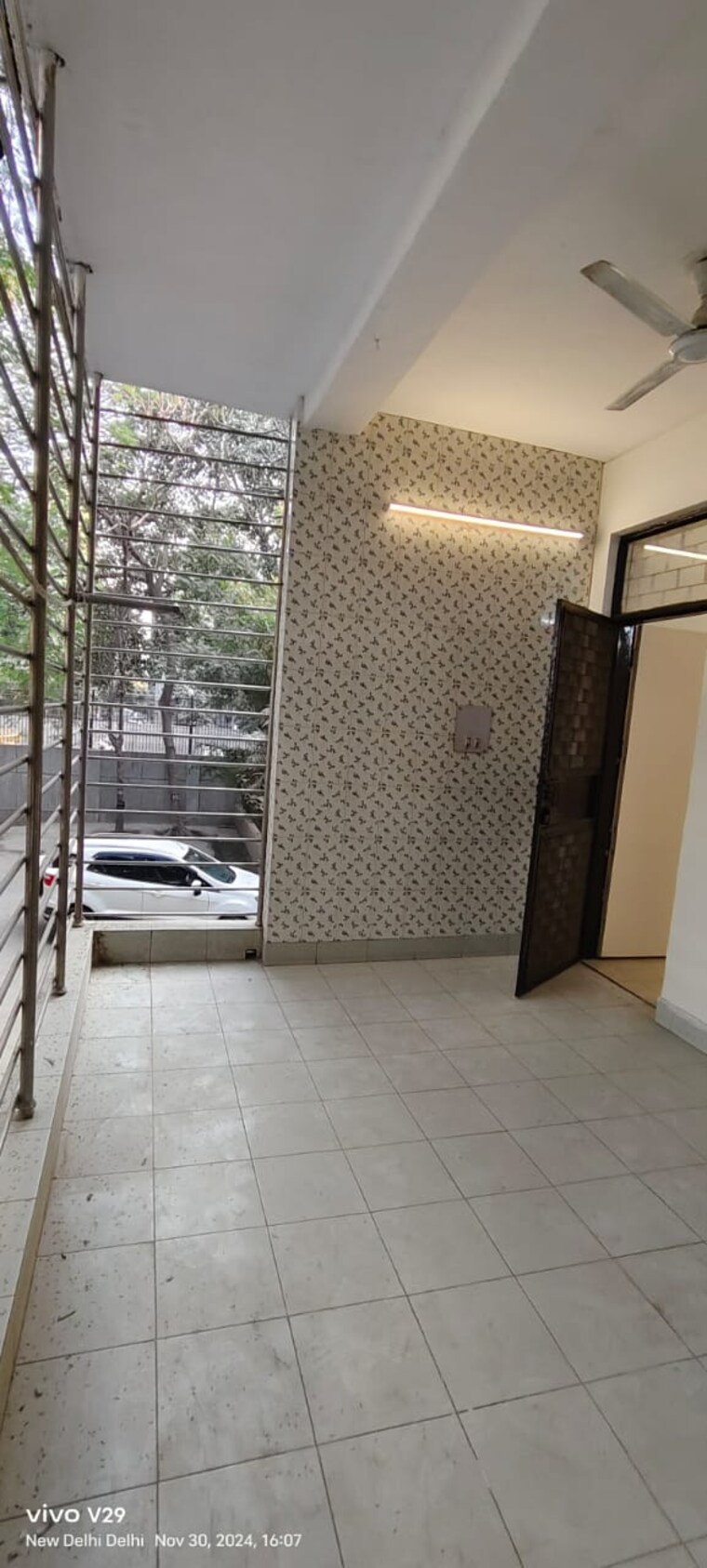 Balcony, rwa-jasola-sector-8-sfs-flat 3 Bedroom 1400 Sq.Ft. Apartment In Jasola Delhi 9602575