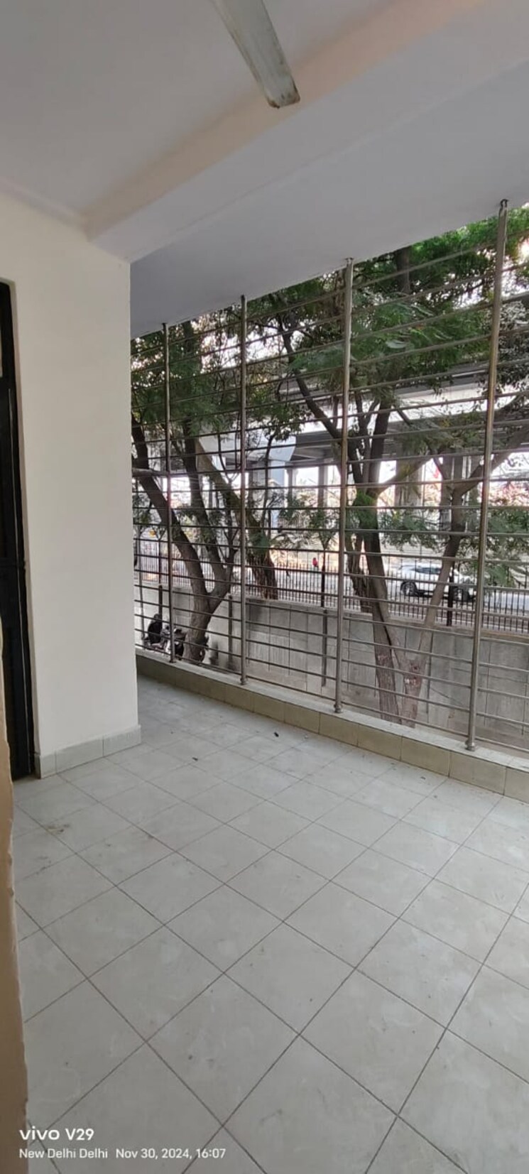 Balcony, rwa-jasola-sector-8-sfs-flat 3 Bedroom 1400 Sq.Ft. Apartment In Jasola Delhi 9602575