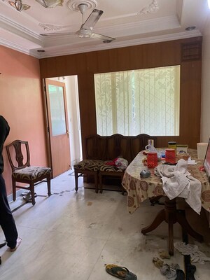 Living Room in 2.5 BHK Apartment at Uma Cooperative Society, Mayur Vihar 1 – for Sale