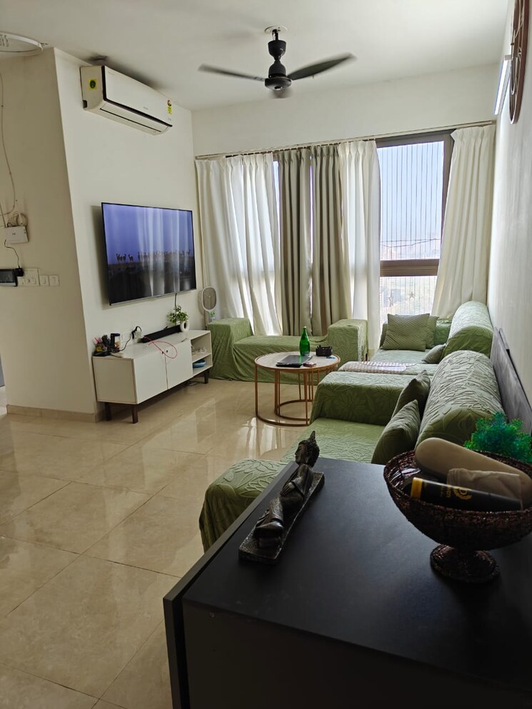 Team Area, runwal-bliss 2 Bedroom 789 Sq.Ft. Apartment In Kanjurmarg East Mumbai 9602607