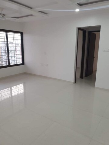 2 BHK Apartment For Rent in Mantra Monarch, Balewadi