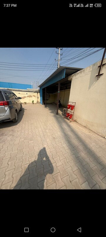 Parking in  Warehouse at MRG World 84, Sector 84 – for Rent