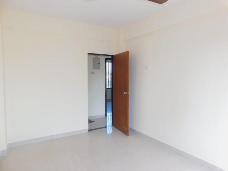 Room, chandak-nishchay-wing-b 1 Bedroom 368 Sq.Ft. Apartment In Borivali East Mumbai 9602651