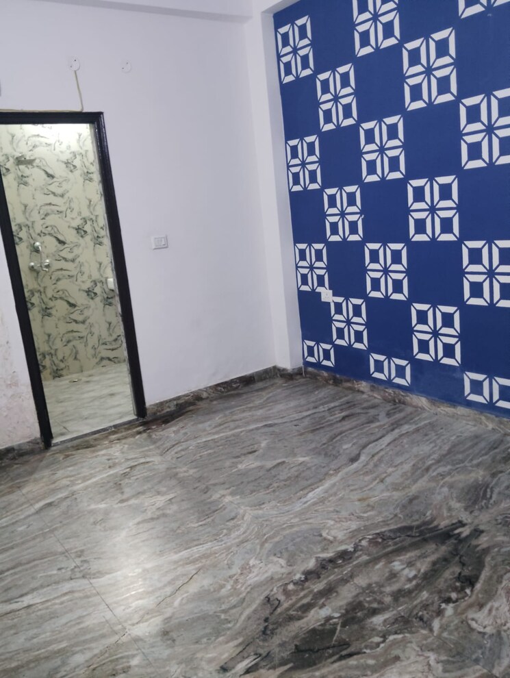 Room, gyan khand i 2 Bedroom 800 Sq.Ft. Builder Floor In Gyan Khand I Ghaziabad 9602662
