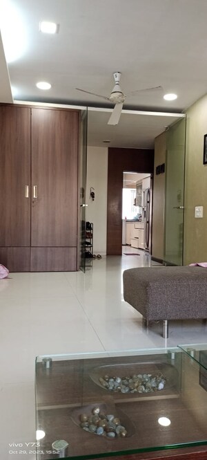 Living Room in 3 BHK Apartment at Kanti Apartments, Bandra West – for Rent