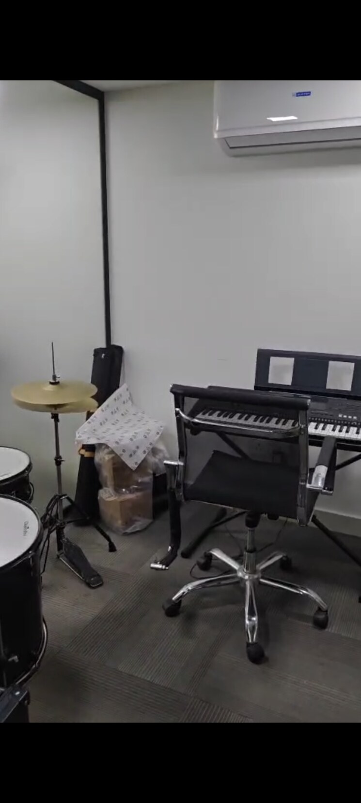 Team Area, prestige-cessna-business-park Commercial Co Working Space 1295 Sq.Ft. In Bellandur Bangalore 9602702