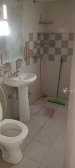 4 BHK 1600 Sq.Ft. Apartment in Gaur Atulyam