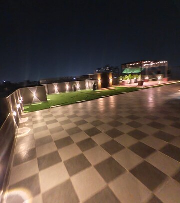 Swimming Pool in 4 BHK Builder Floor at Sushant Lok 3, Sector 57 – for Sale