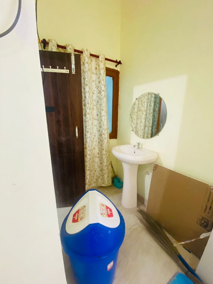 undefined, gomti nagar Pg For Girls In Gomti Nagar 9602745