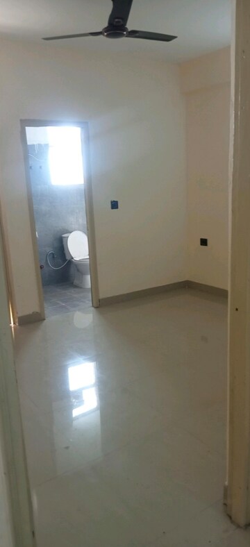 Room in 3 BHK Apartment at Adore Happy Homes Pride, Sector 75 – for Rent