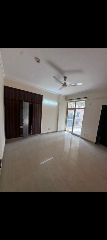 Room in 3 BHK Apartment at Paramount Symphony, Sain Vihar – for Sale