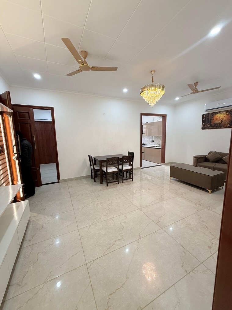 Living Room, sector 45 3 Bedroom 2800 Sq.Ft. Builder Floor In Sector 45 Gurgaon 9602773